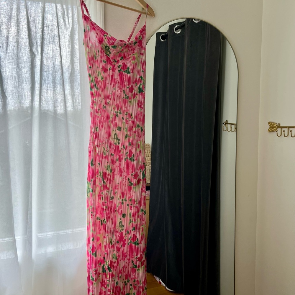 Floral Pink Maxi Dress
